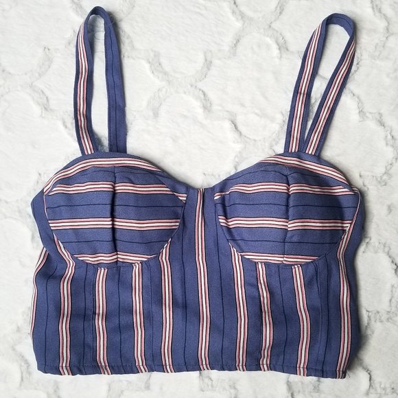 Band of Gypsies Tops - NWOT Band of Gypsies Striped Crop Top